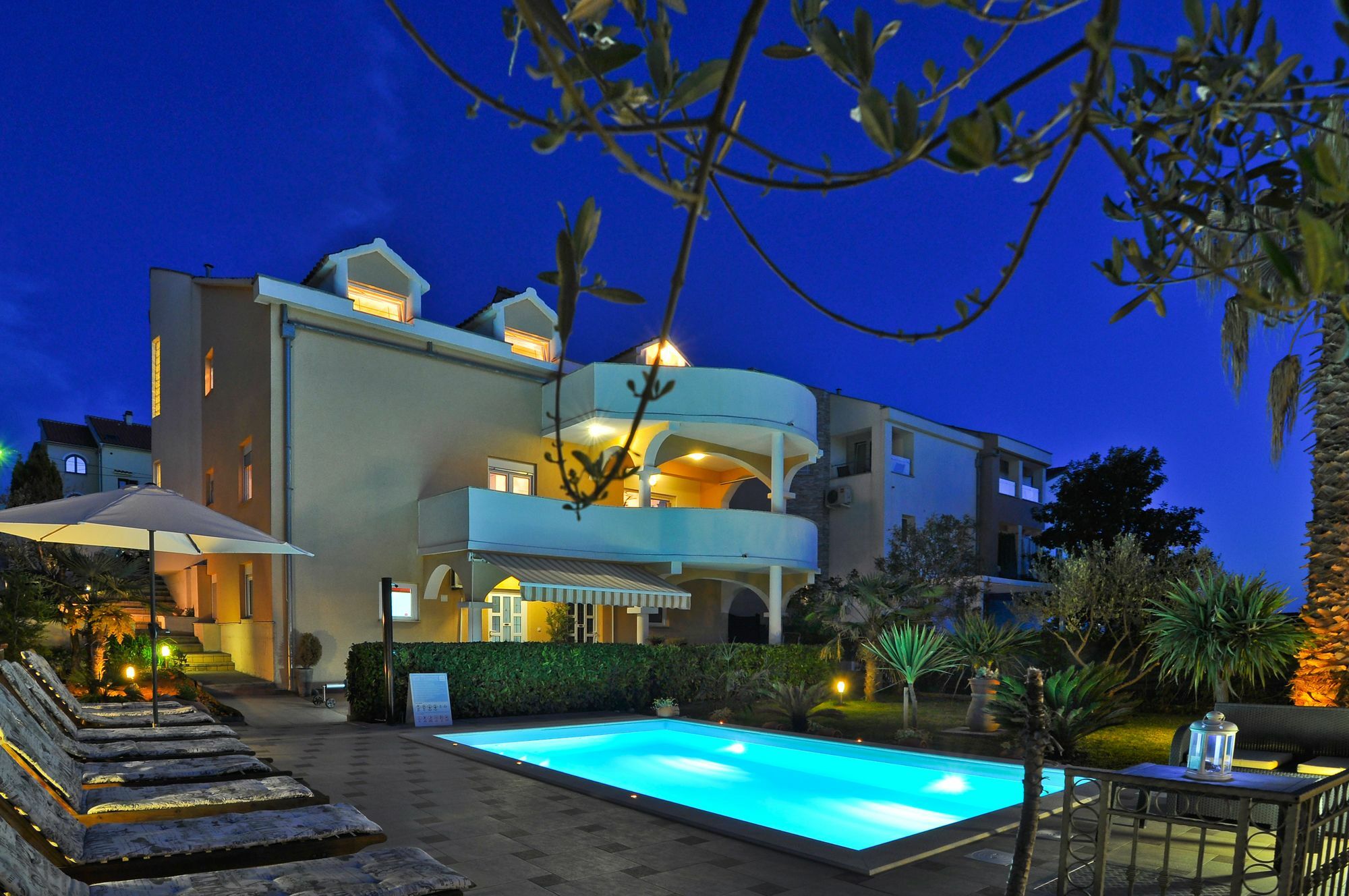 Villa Vanilla With Heated Pool Zadar Exterior foto